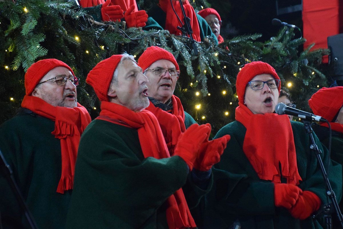 CHORioso Lingenfeld & Daimler StarVoices Wörth aus Rheinland-Pfalz CHORioso Lingenfeld & Daimler StarVoices Wörth aus Rheinland-Pfalz