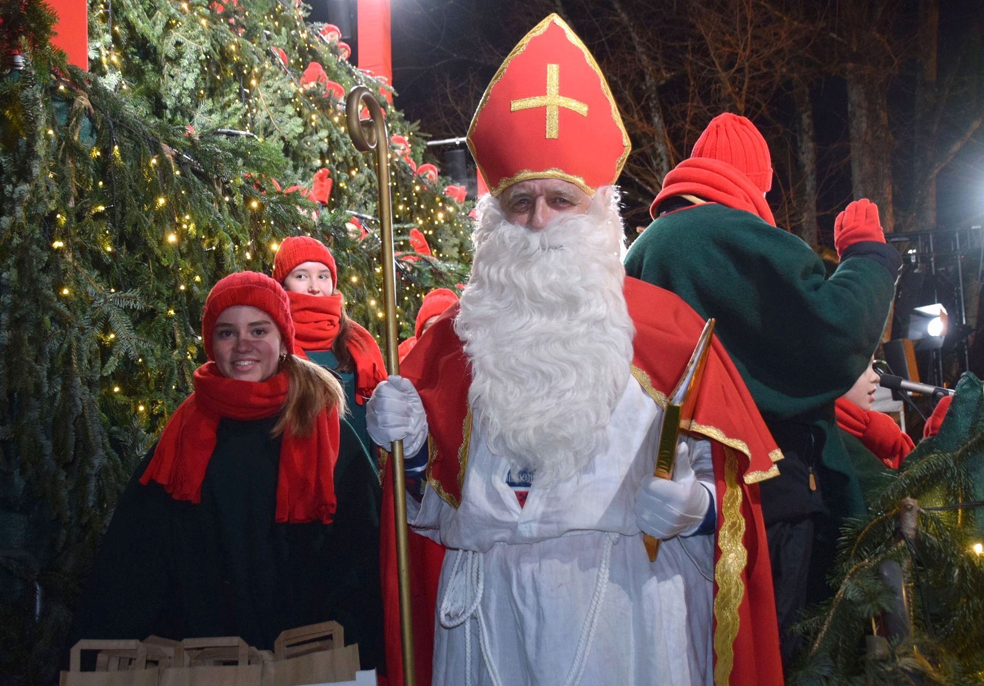 Ho, ho, ho – der Nikolaus kam Ho, ho, ho – der Nikolaus kam