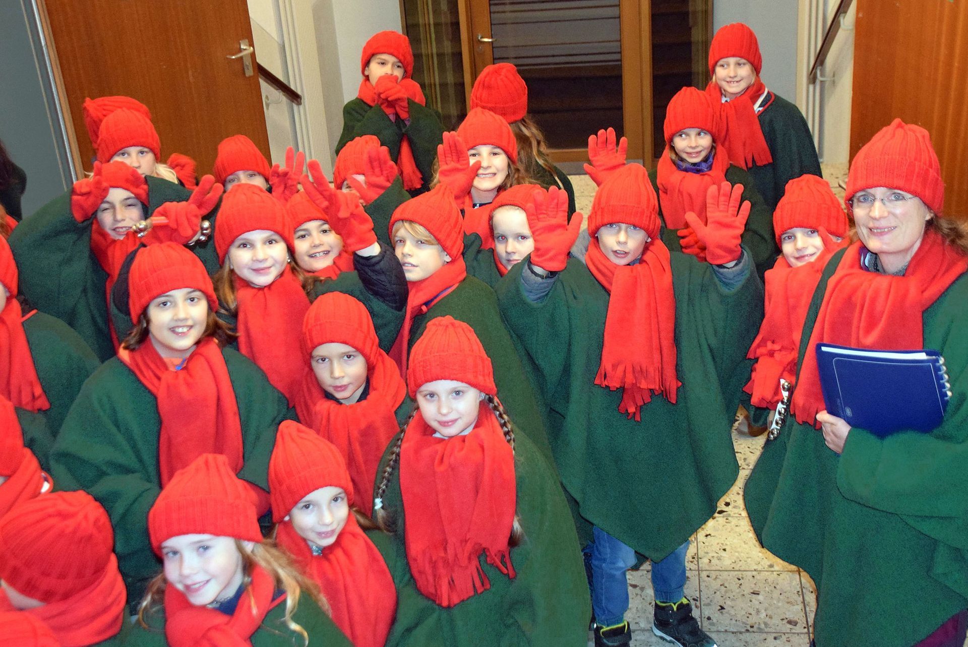 Schulchor der Schwarzenbergschule Schulchor der Schwarzenbergschule