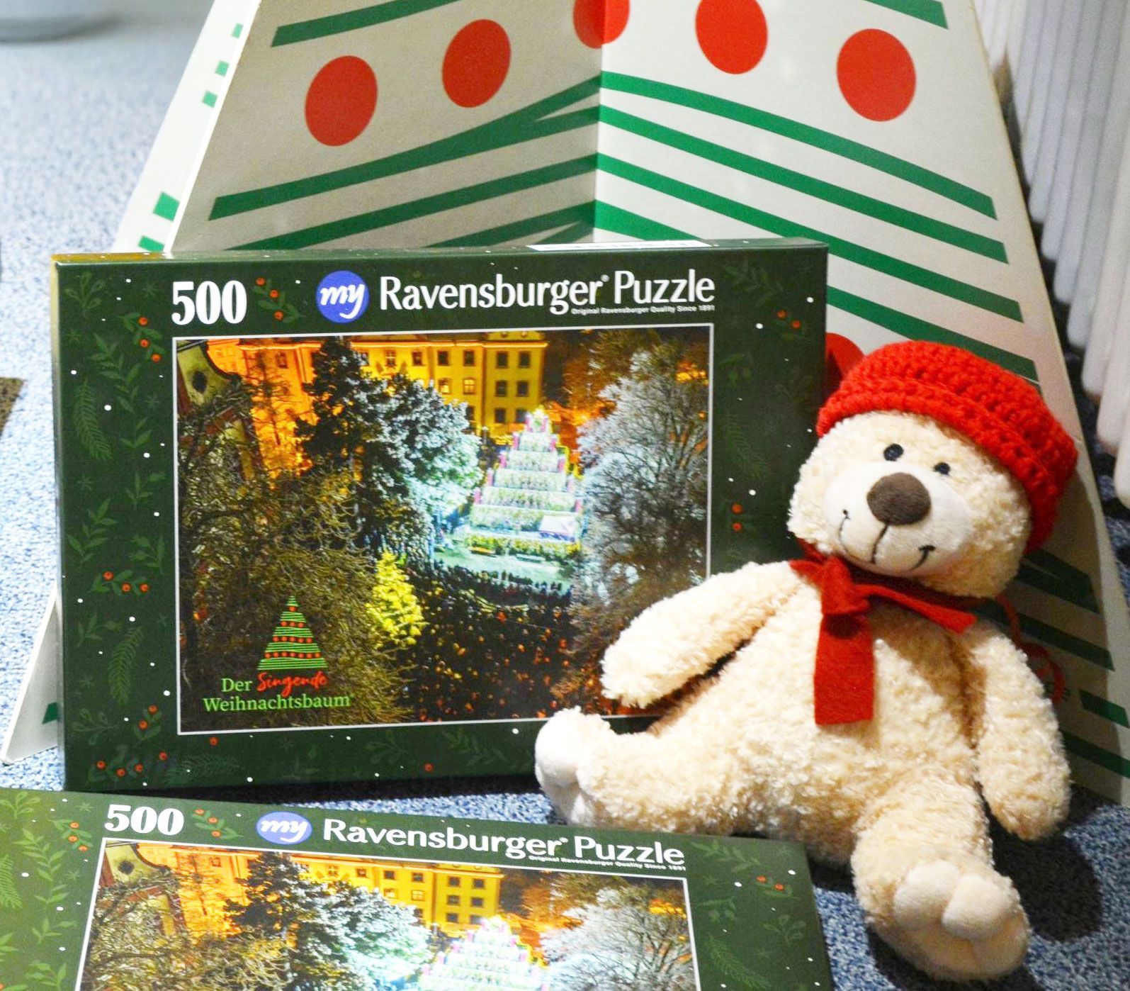 Der Singende Weihnachtsbaum® als 500-Teile-Puzzle Der Singende Weihnachtsbaum® als 500 -Teile-Puzzle