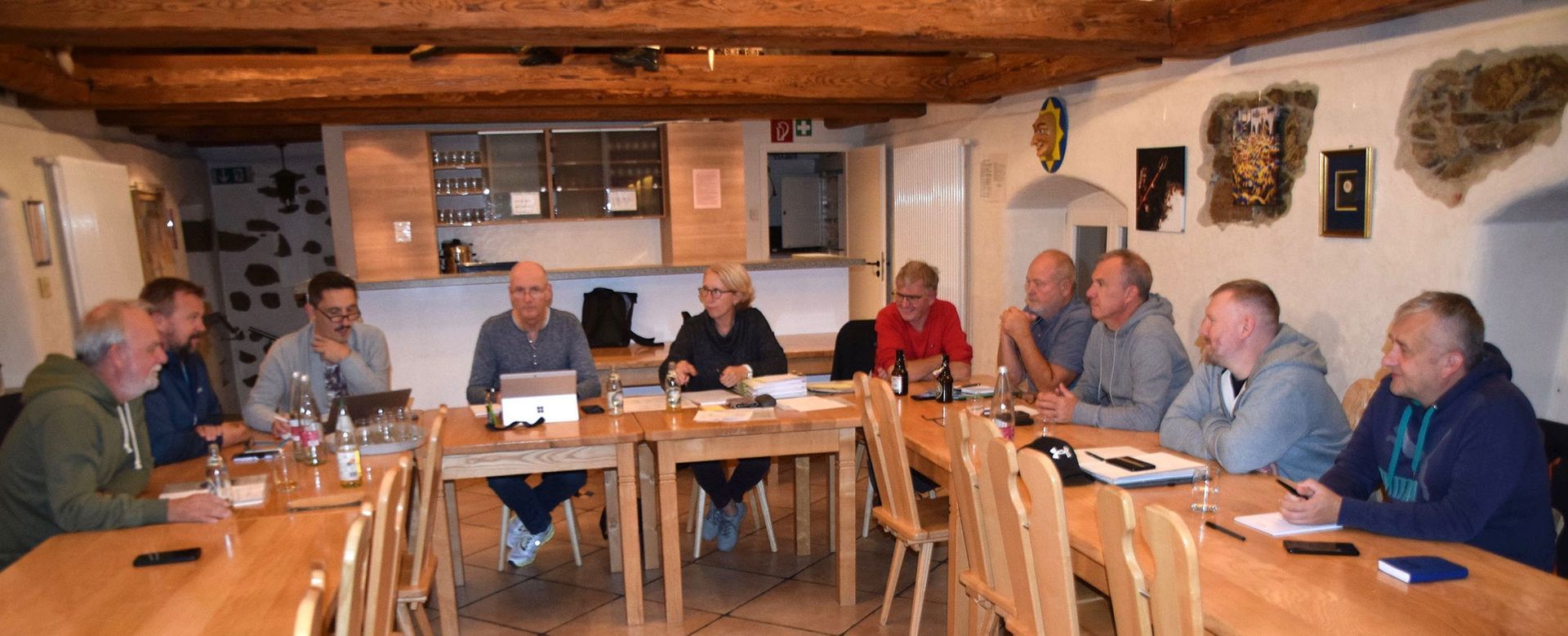 Vorstandschaft des Singenden Weihnachtsbaums Vorstandschaft des Singenden Weihnachtsbaums
