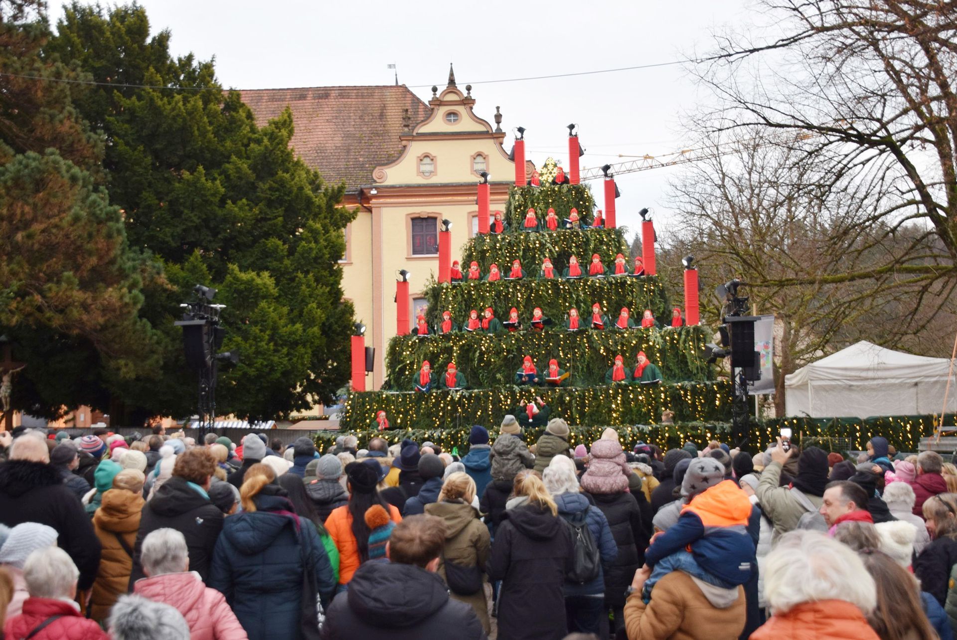 Treue Besucher bei allen Chorauftritten Treue Besucher bei allen Chorauftritten