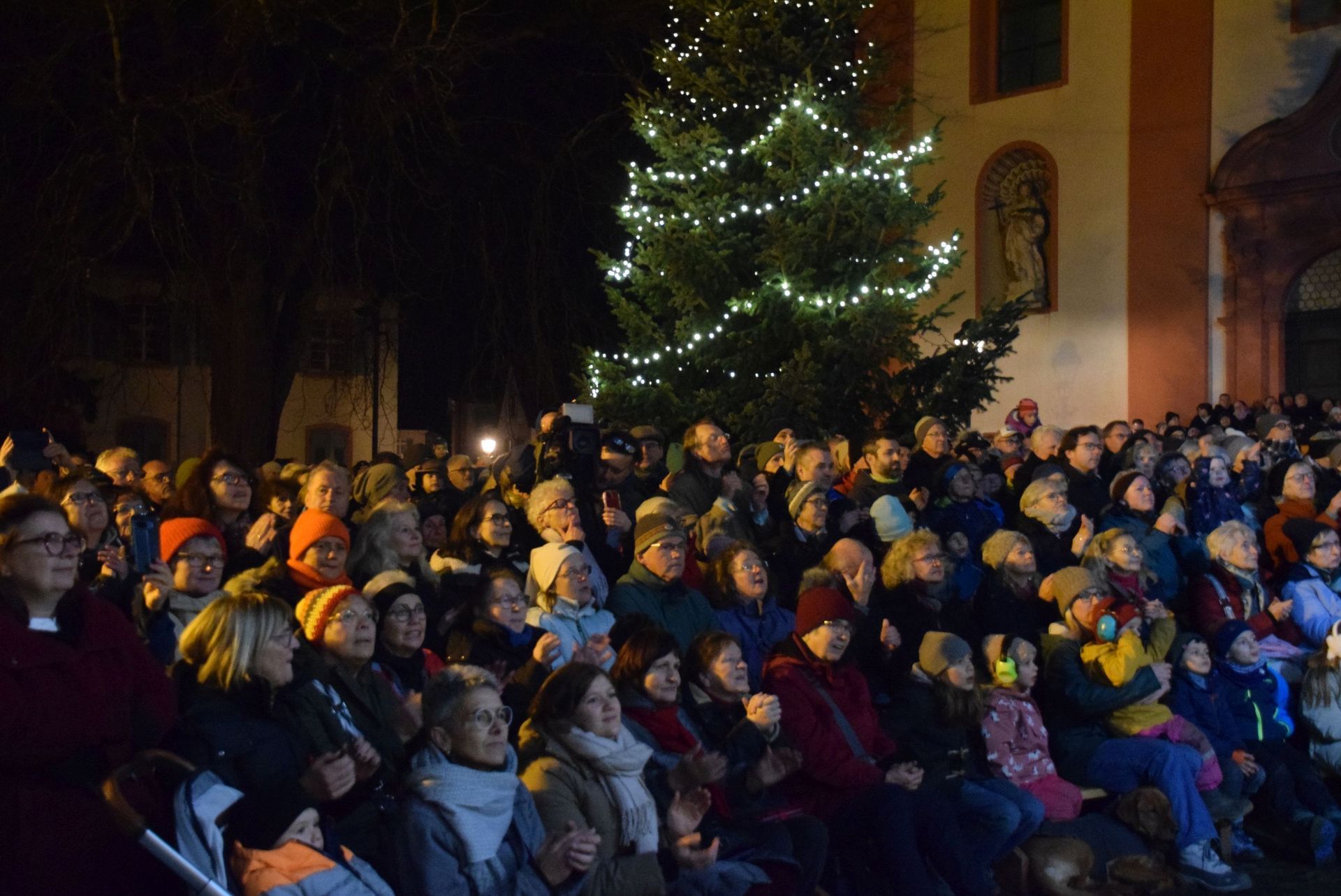 Voller Museumsplatz Voller Museumsplatz