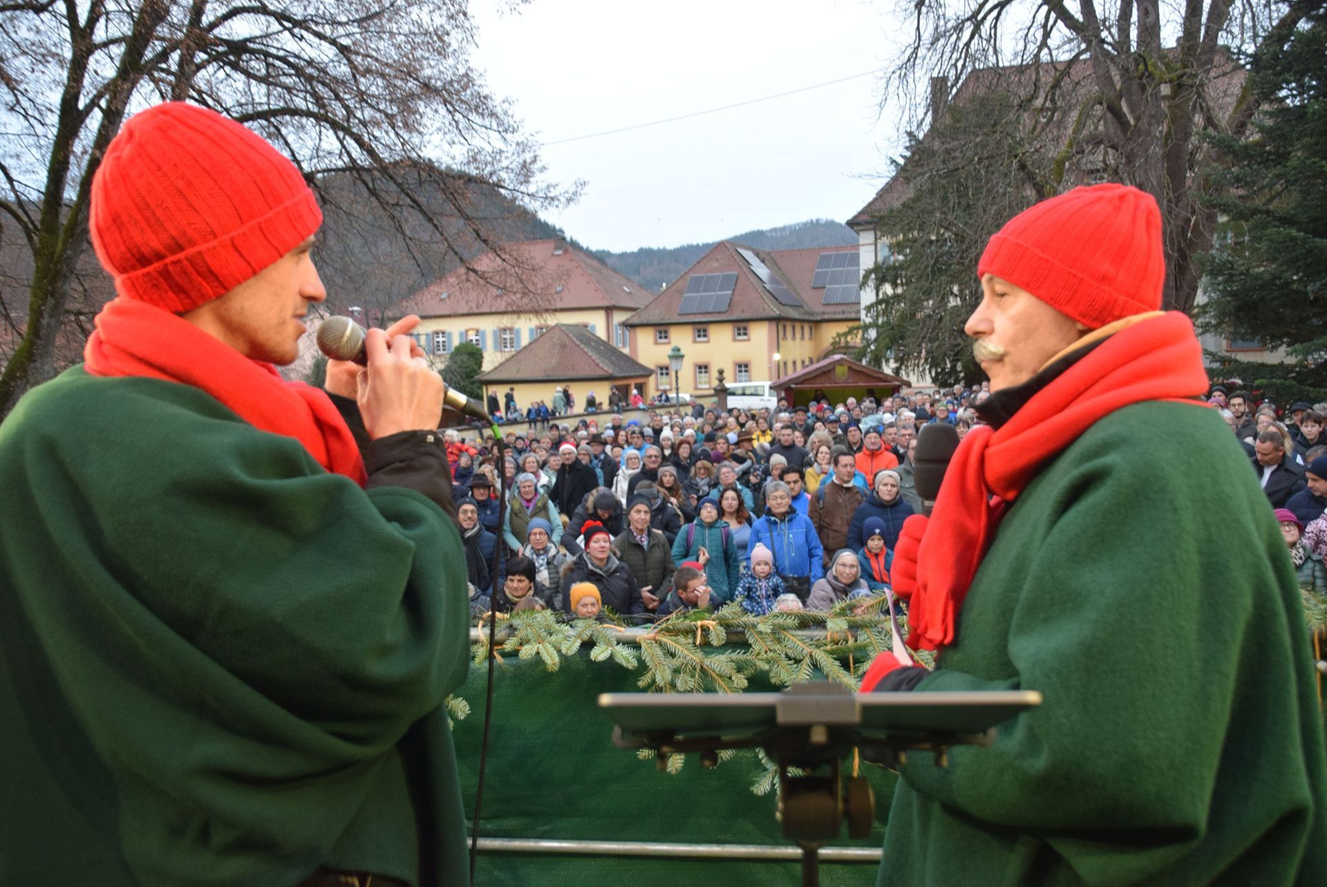 Impressionen vom Singenden Weihnachtsbaum Impressionen vom Singenden Weihnachtsbaum