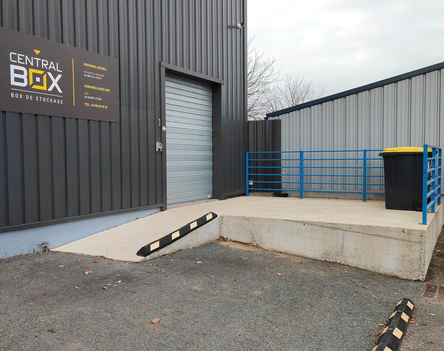 Garde-meuble extérieur avec accès direct véhicule à Saint-Melaine-sur-Aubance