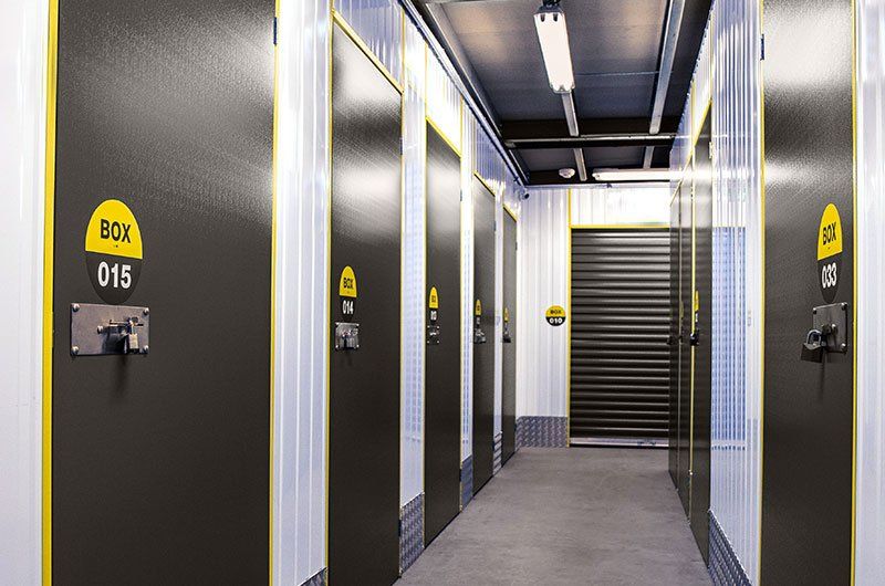 Location de box de stockage intérieurs propres et ventilés à Angers Sud