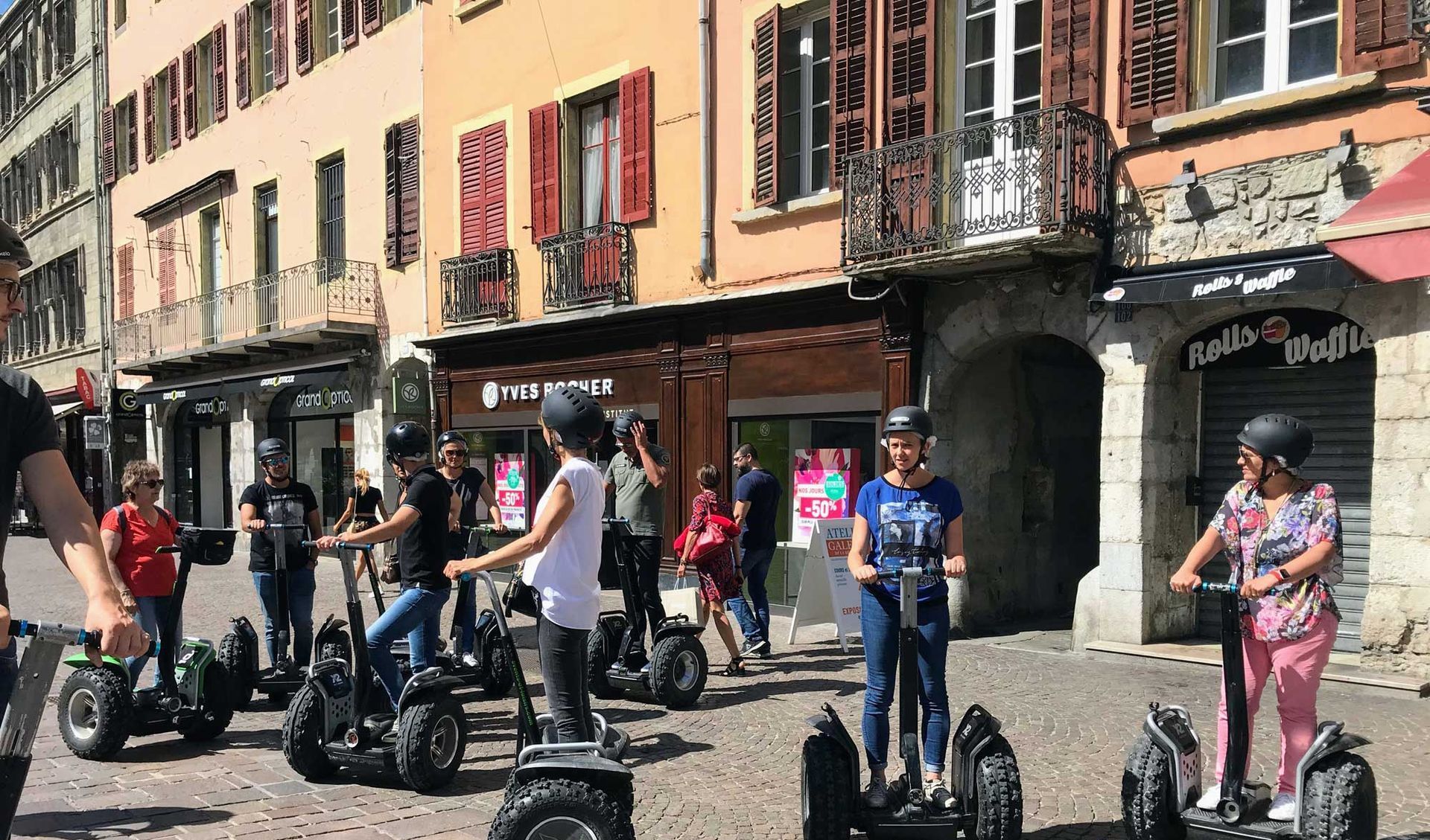 team building city tours Chambéry