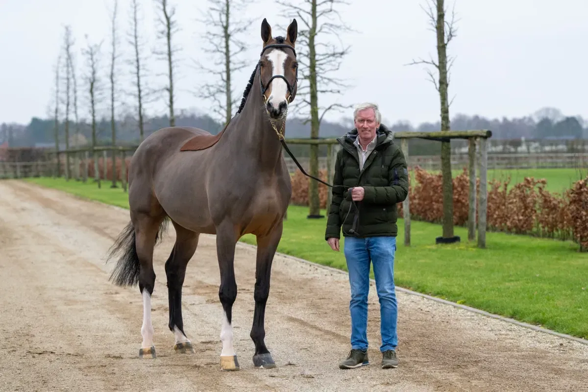 Akarad Hero Z mit Jos Lansink