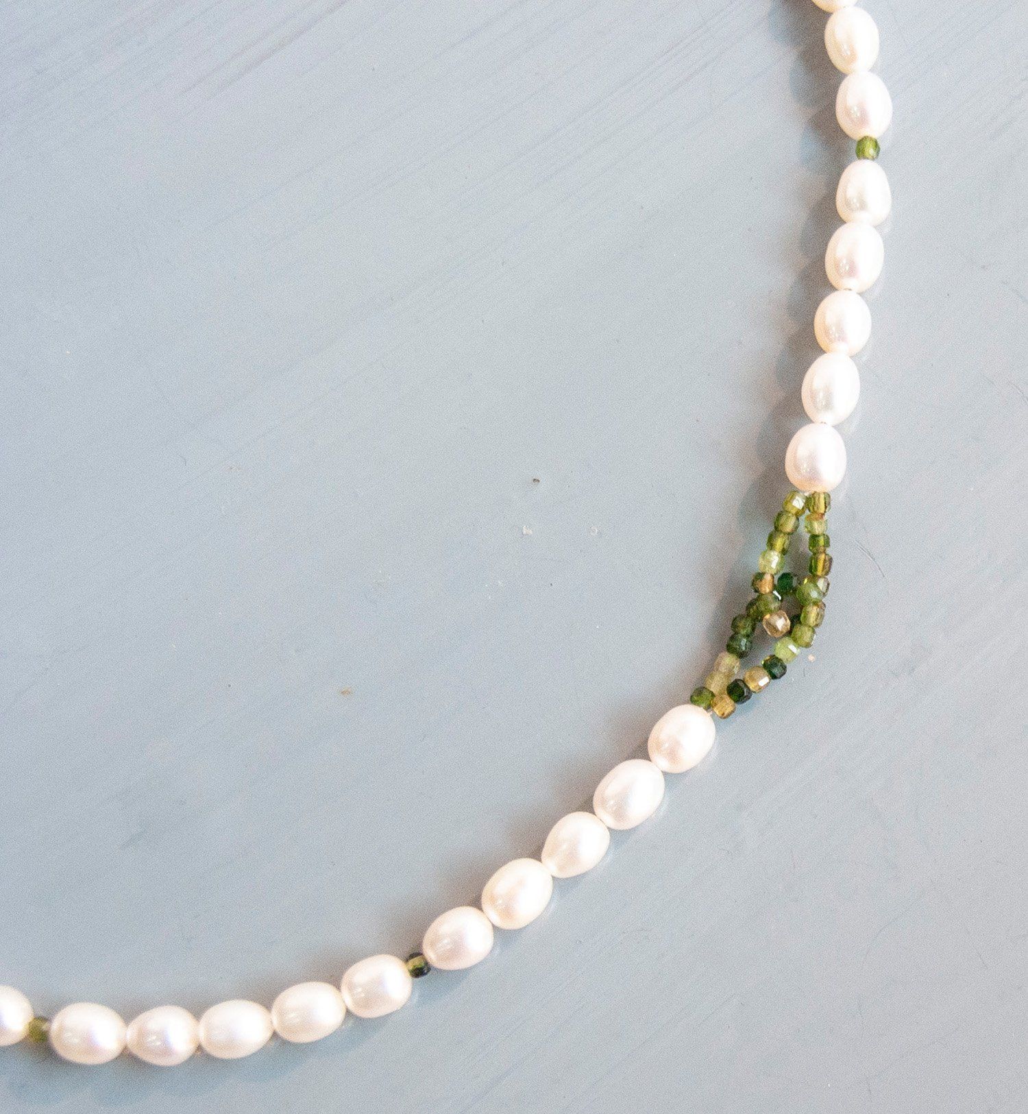 Süßwasser-Zuchtperlenkette mit Turmalin