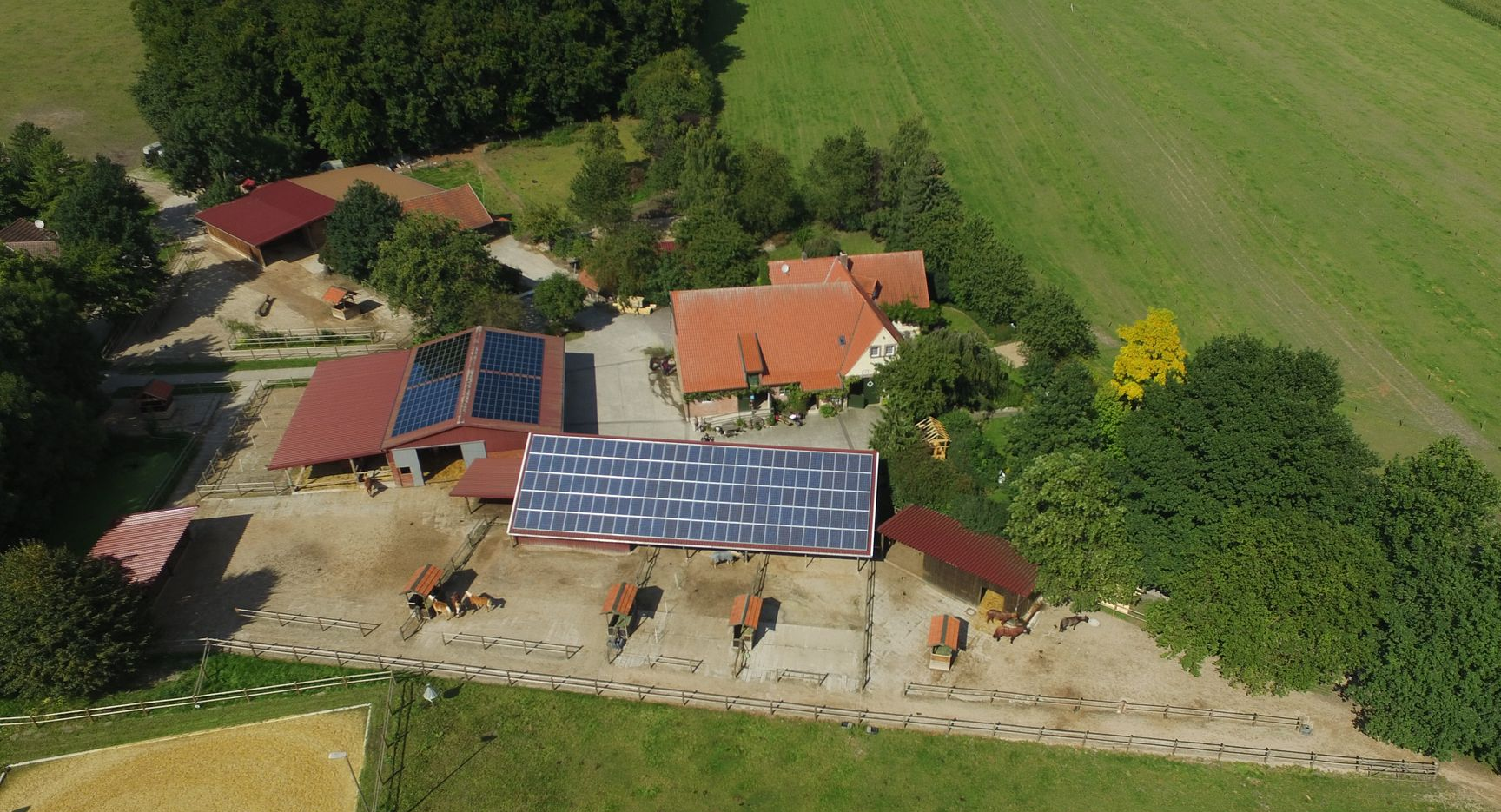 Luftbild Photovoltaikanlage Hof Twent.