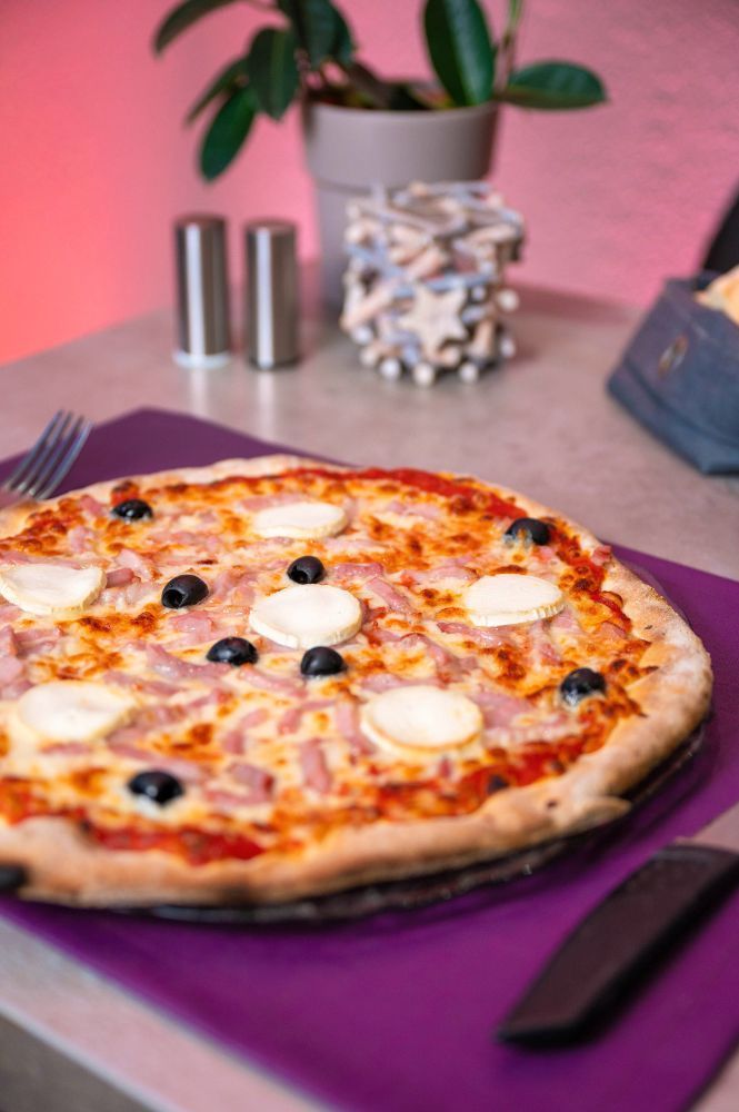 Pizza Calabrese du restaurant italien Il Veneziano