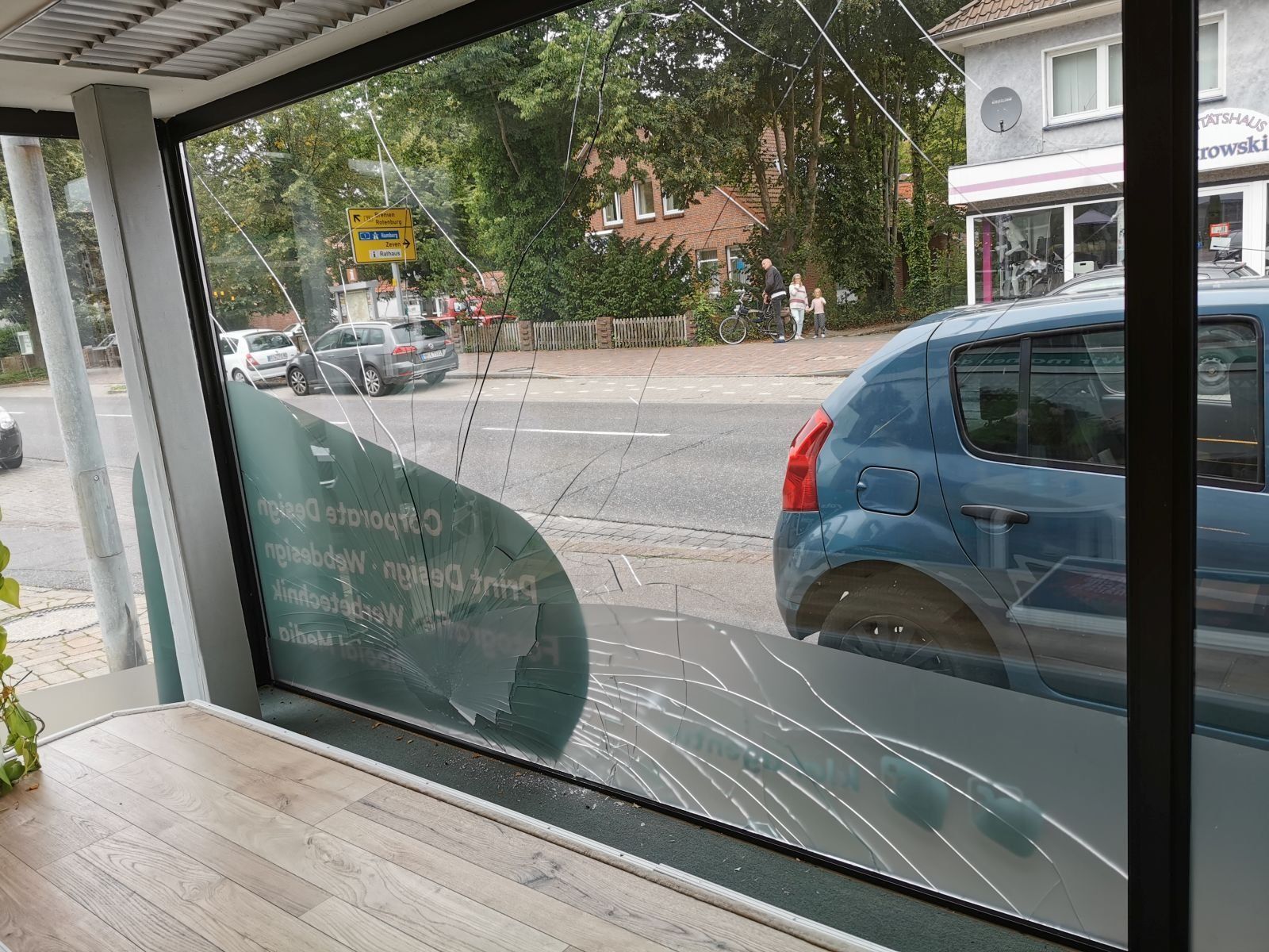 Reparatur von Schaufensterscheiben