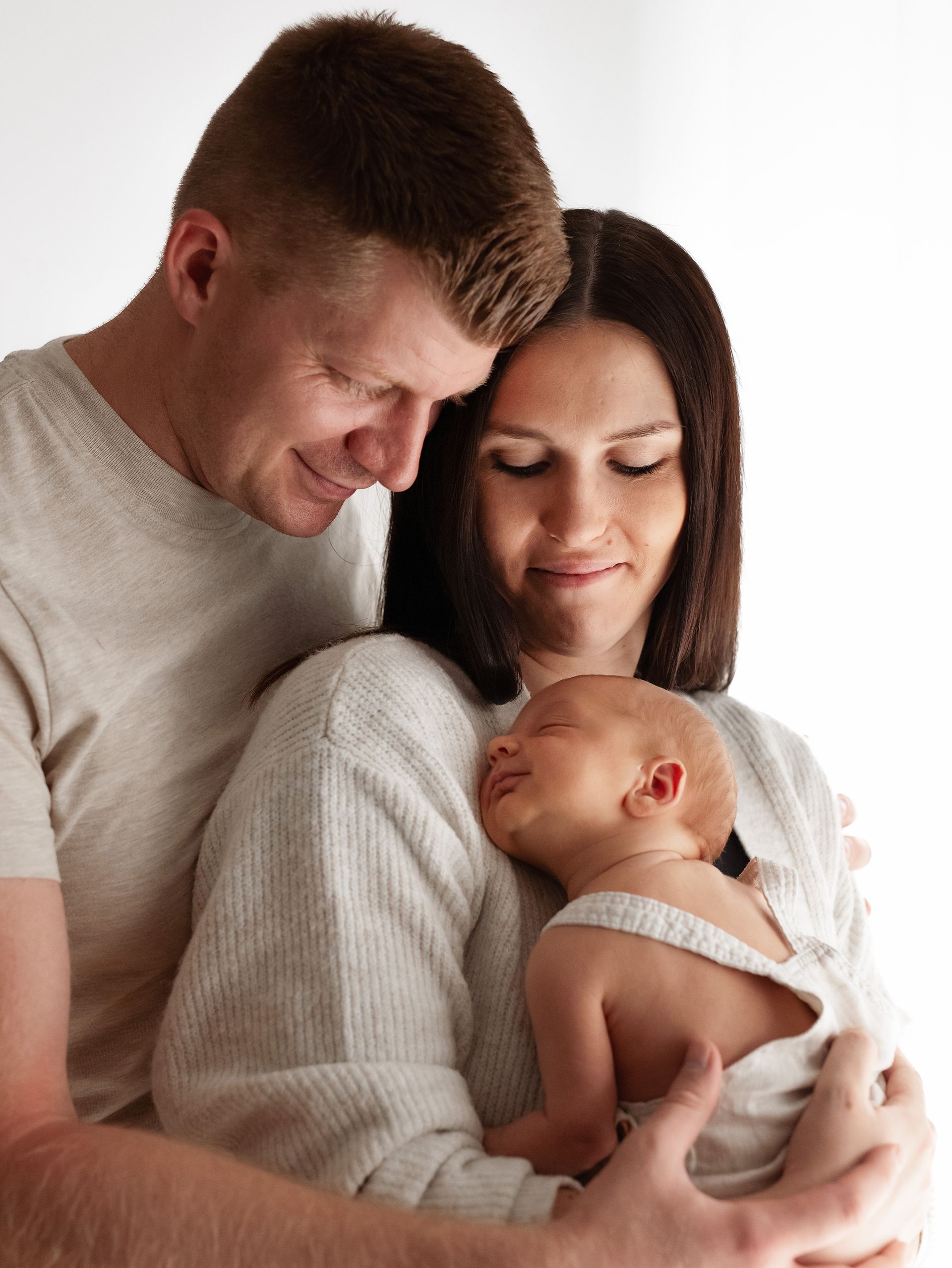 Newbornshooting Eltern und Baby
