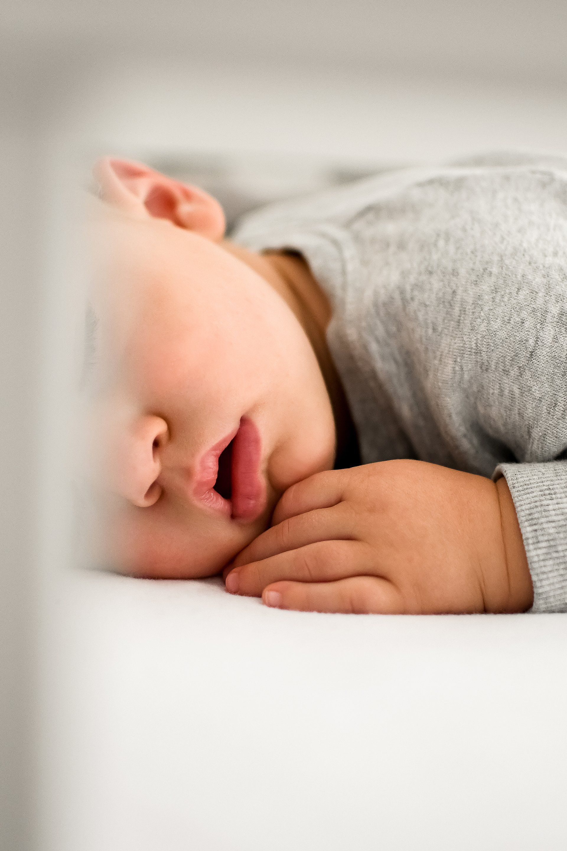 Babybshooting Babyfüße Babyshooting Lippen