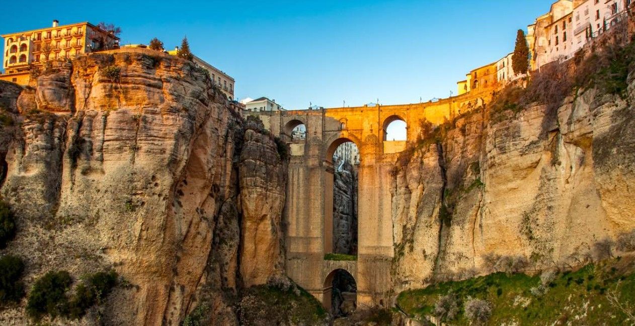 The road that Ronda did not need