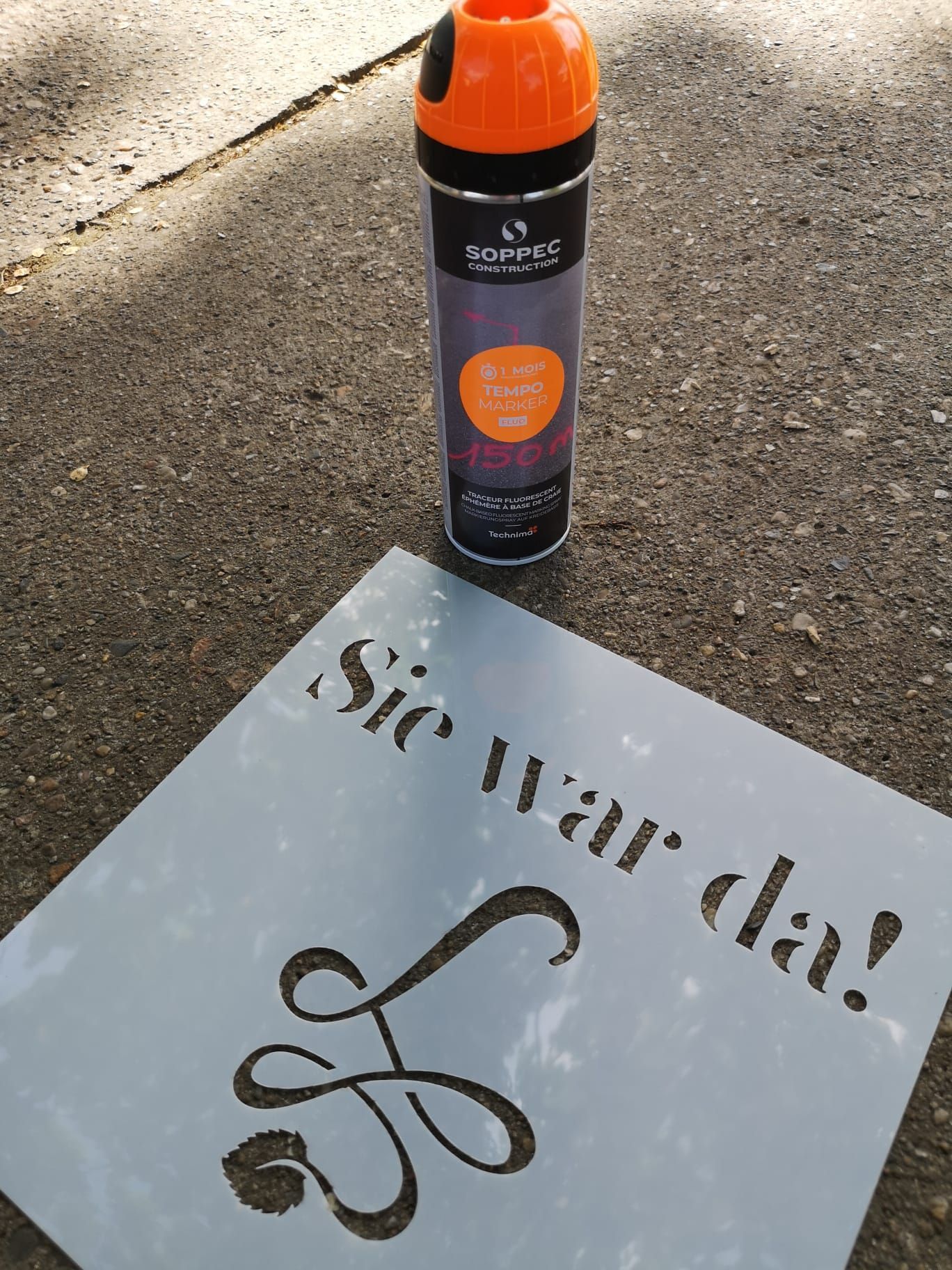 Die Majorin - Schablone Street Art