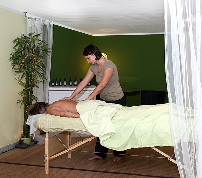 Massagen bei Claudine Gloor
