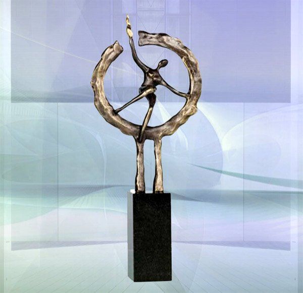 Skulptur zum Abschied Ruhestand Auf neuem Weg