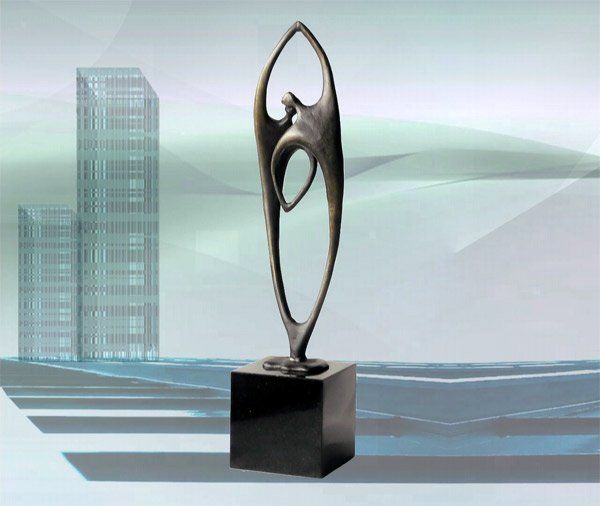 Skulptur Geschenk Vorstand Geschäftsführer Gewachsene Zusammenarbeit