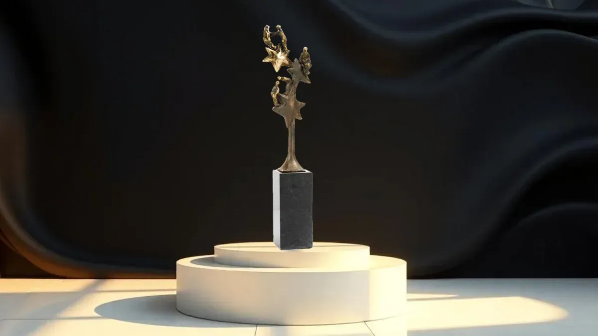 Geschenke zum FirmenjubilĂ€um Bronzeskulptur FĂŒr den besten Teameinsatz