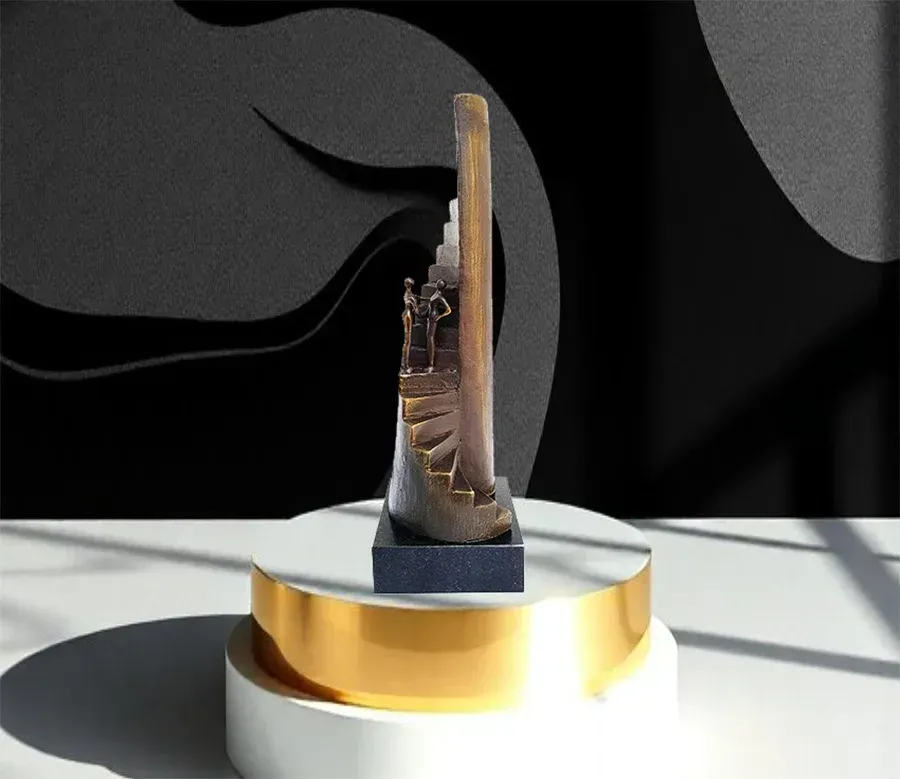 Hochwertige Geschenke zum Firmenjubiläum Bronzeskulptur - Erfolg