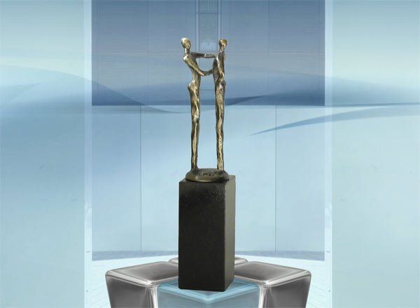 Skulptur Geschenk Mitarbeiter Der Händedruck