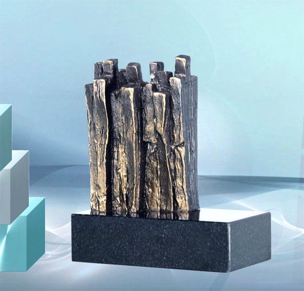 Skulptur zur Praxiseröffnung Gemeinsam sind wir stark