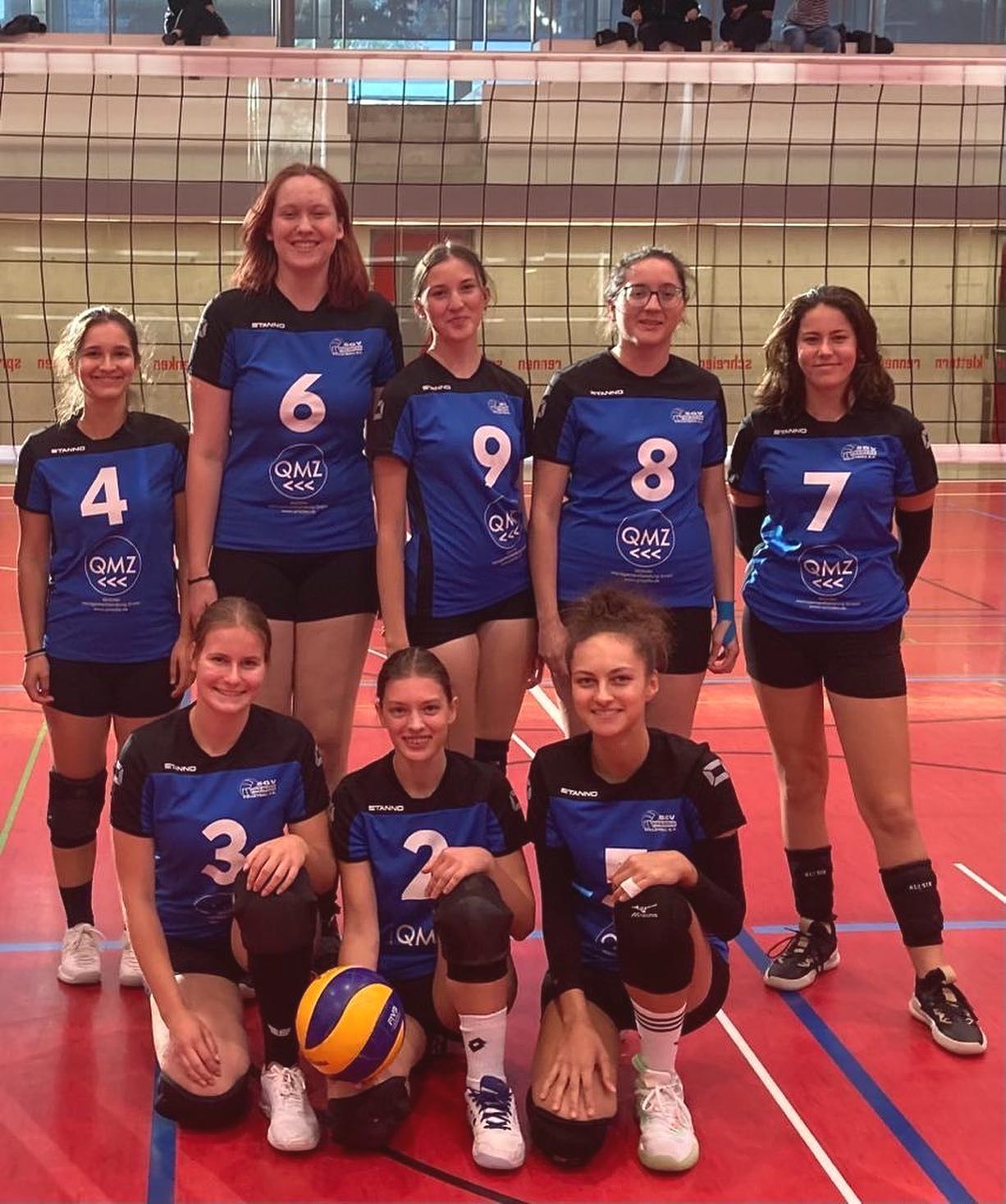 U20w SGV Freiberg Volleyball Spieltag Mannschaftsfoto