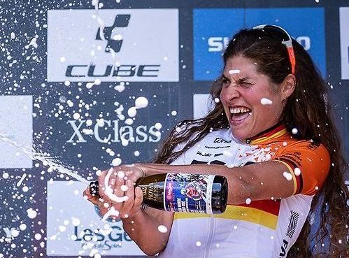 Spitzensportlerin als Speakerin Elisabeth Brandau