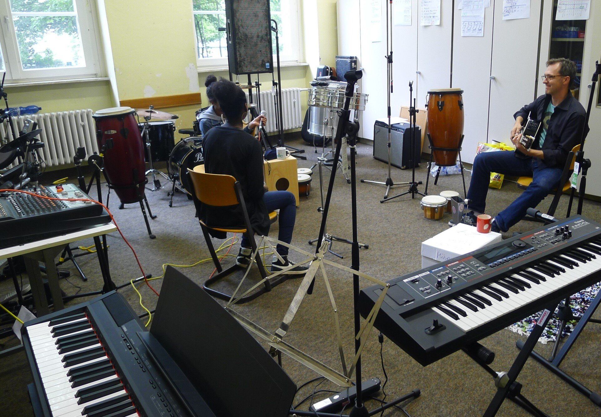 Musikinstrumente der Humboldt Schulband