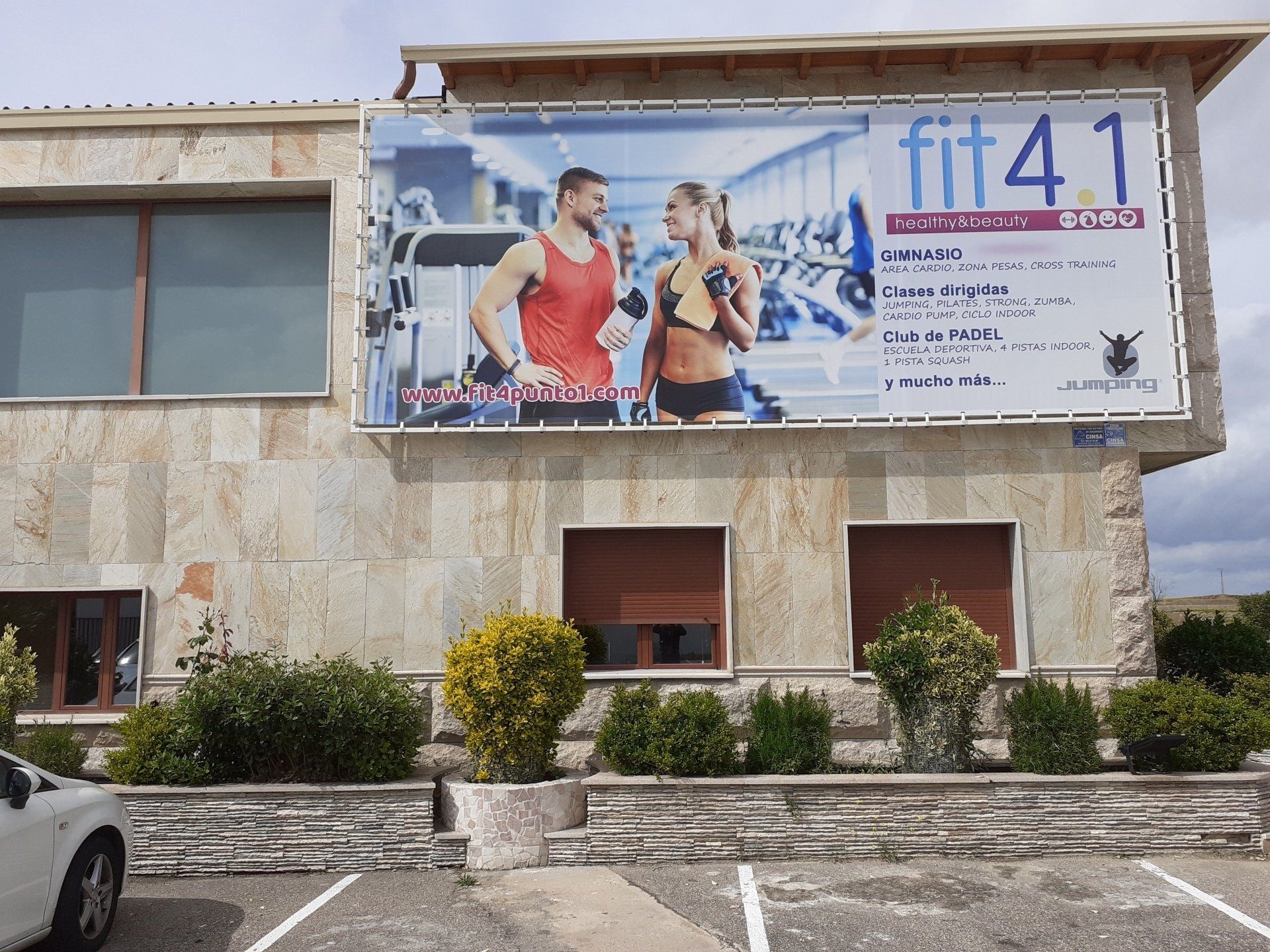 LONA IMPRESA MICROPERFORADA LONA IMPRESA MICROPERFORADA