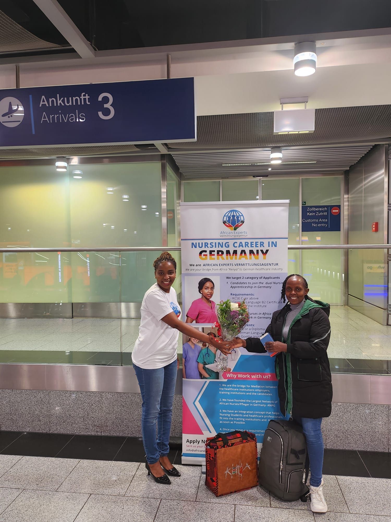 15.08.2024
Wir möchten eine weitere Pflegekraft in Deutschland willkommen heißen!
Wir wünschen Faith alles Gute bei ihren neuen Arbeitgeber in Niedersachsen!