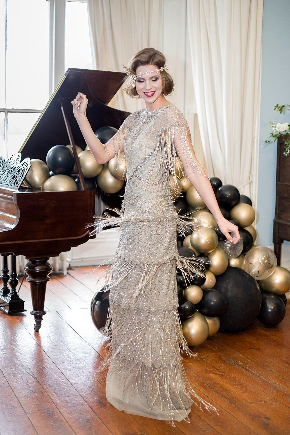 Gatsby Bride wedding dance wedding planning fun Nurstead Court Photographer Emma Stokes Photography