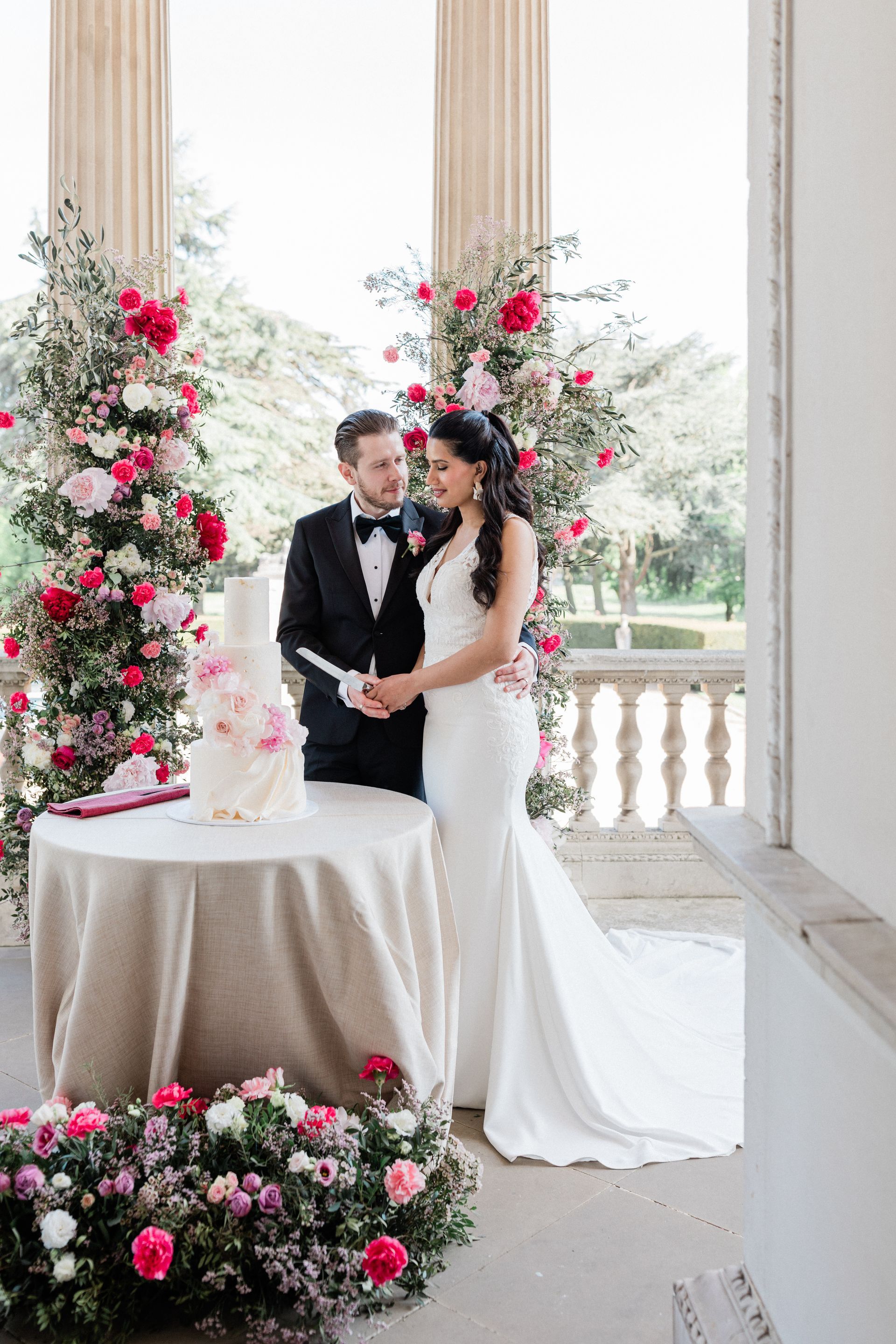 Elegant multicultural wedding ceremony in a London manor house, meticulously planned by Natasha Grant of Pearline Events