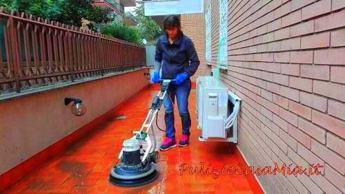 pulizie balconi roma