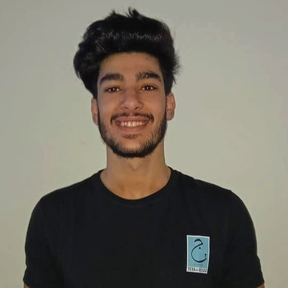 Christopher, responsable des stocks de l'association