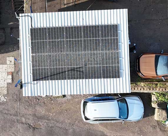 Caerphilly skips on roof solar PV