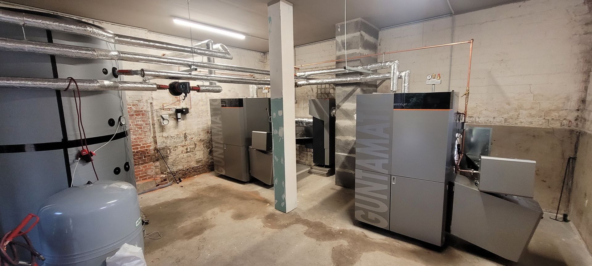 Guntamatic Heizraum 2x100kW