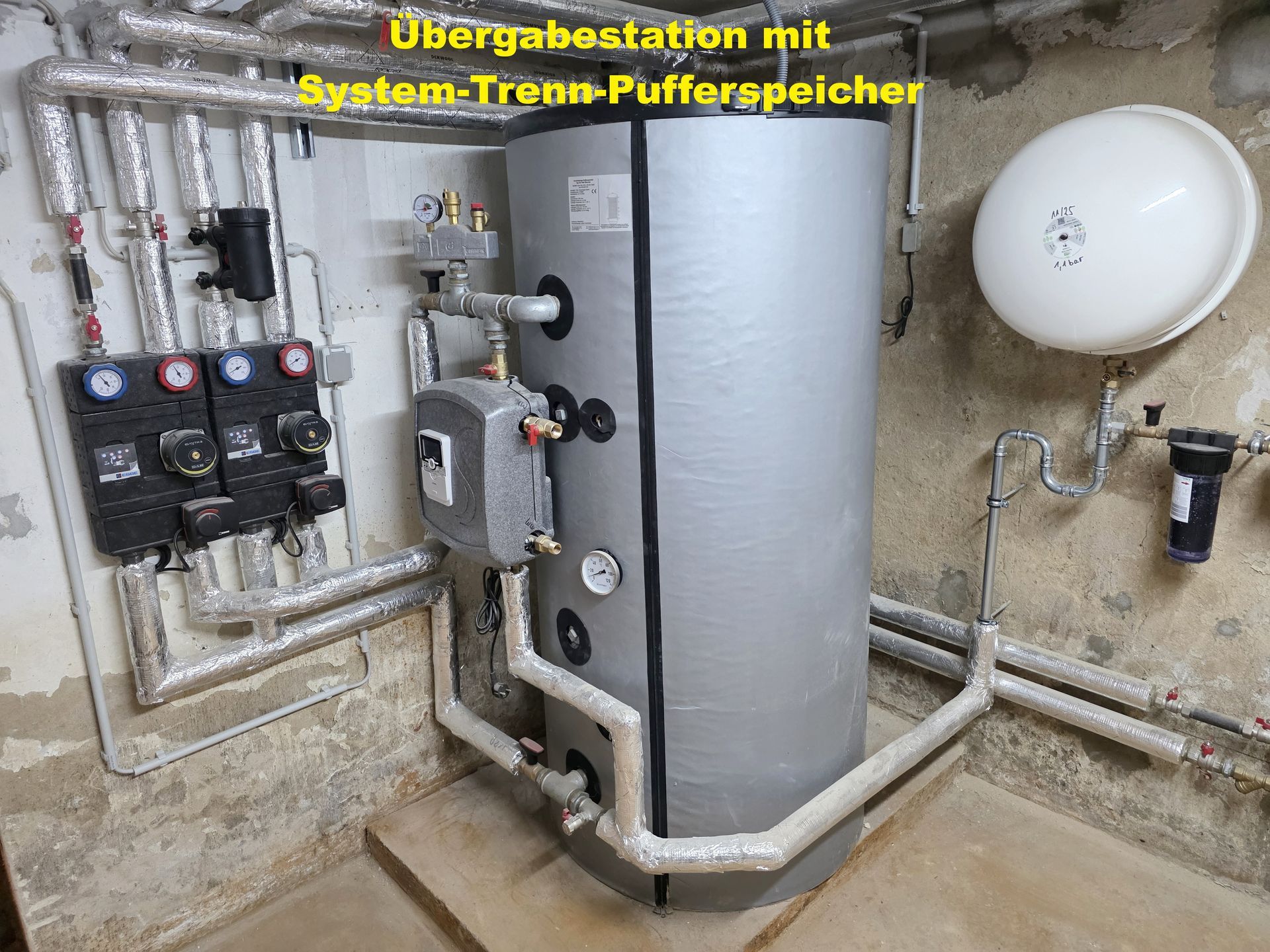 Ststem-Trennspeicher mit 2 Heizkreise und Frischwasserstation