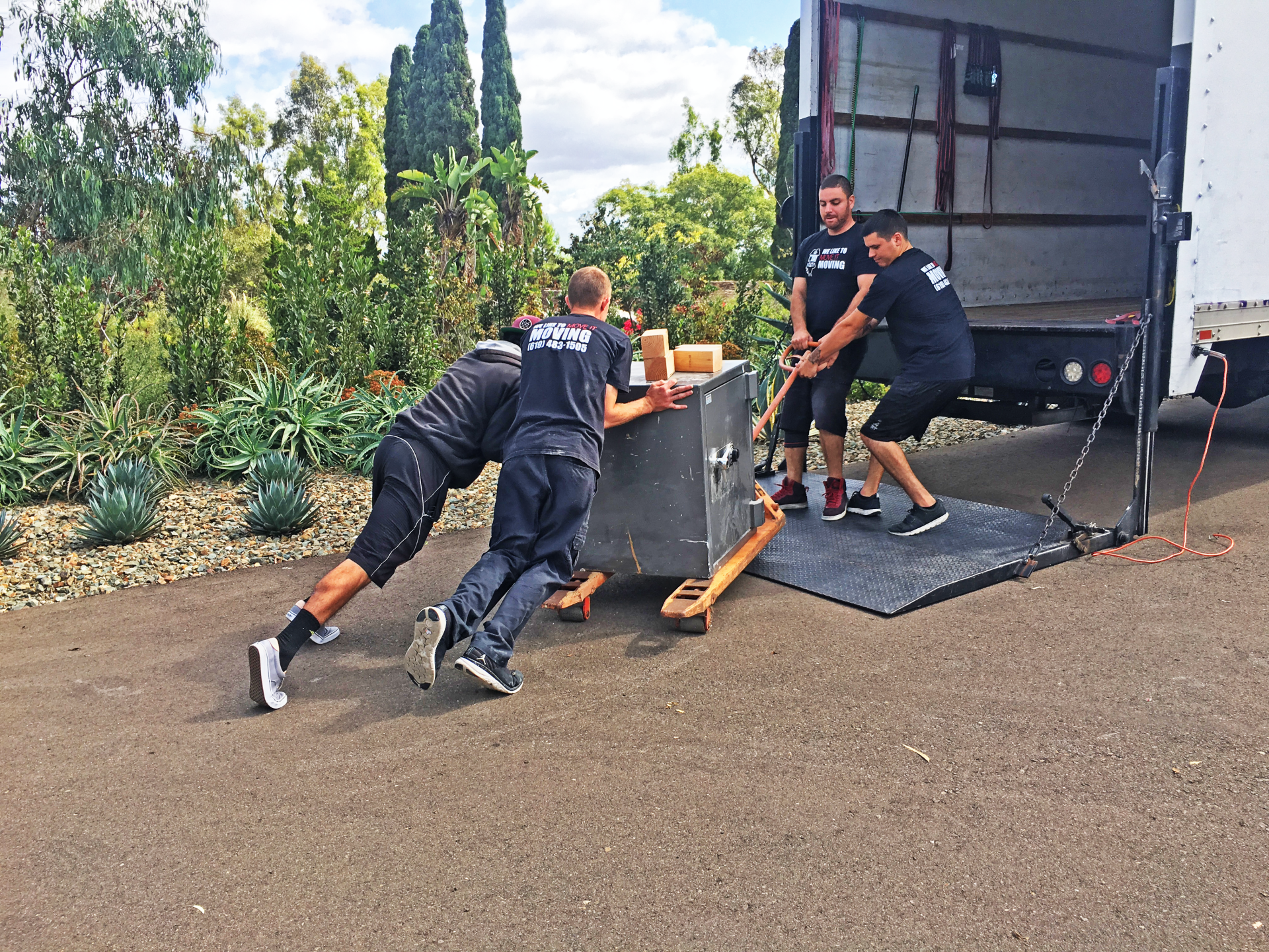 Moving safe