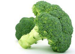 Broccoli benefits of Broccoli: source of Vitamin C and Fiber