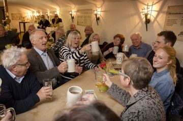 Schwäbischer Mundart Stammtisch Schwäbischer Mundart Stammtisch