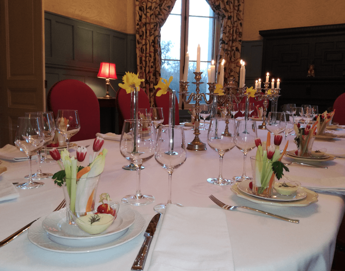 Such a lovely place hidden in the countryside close to Bordeaux and Saint-Emilion Lovely manoir in Bordeaux area