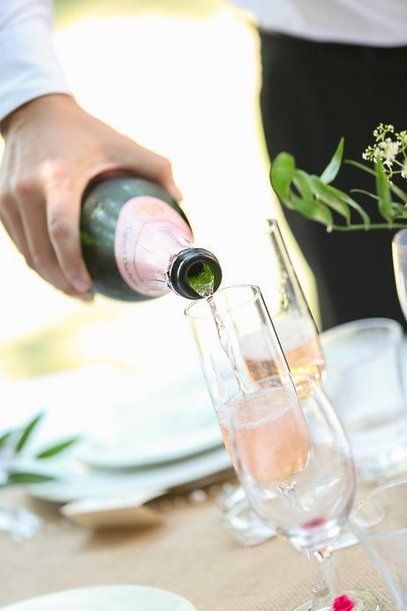 Champagne for nice celebrations Do you need a chef for your celebrations? Loving Aquitaine is here for you.