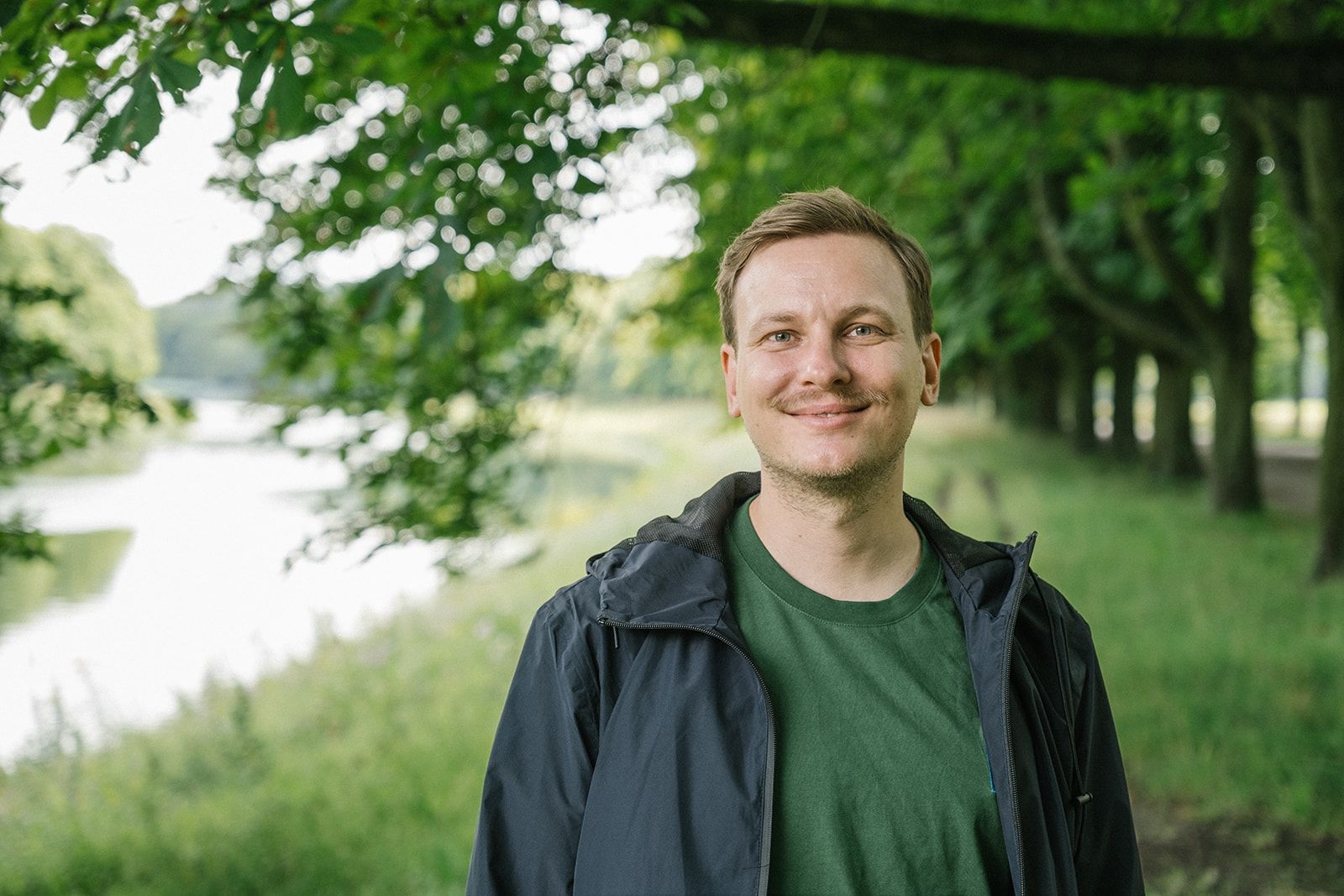 Jukka Jokela ist ein professioneller Green Care Dienstleister aus Köln und Gründer von Waldfulness.