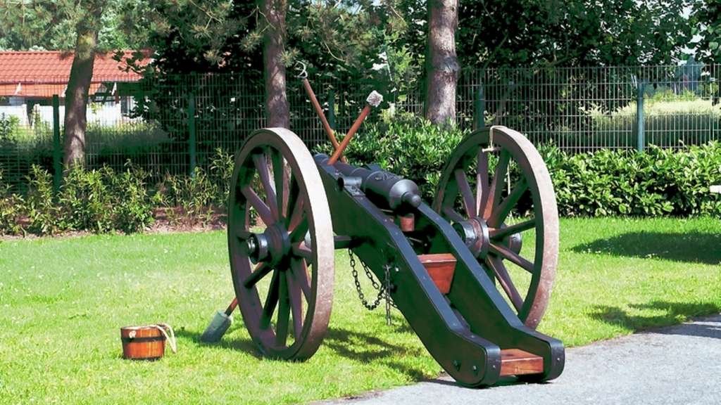 Salutkanone Die Salutkanone des Schützenvereins