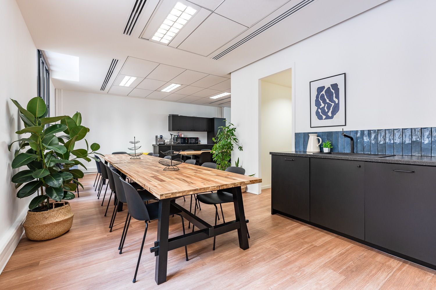 Blank Headquarter
