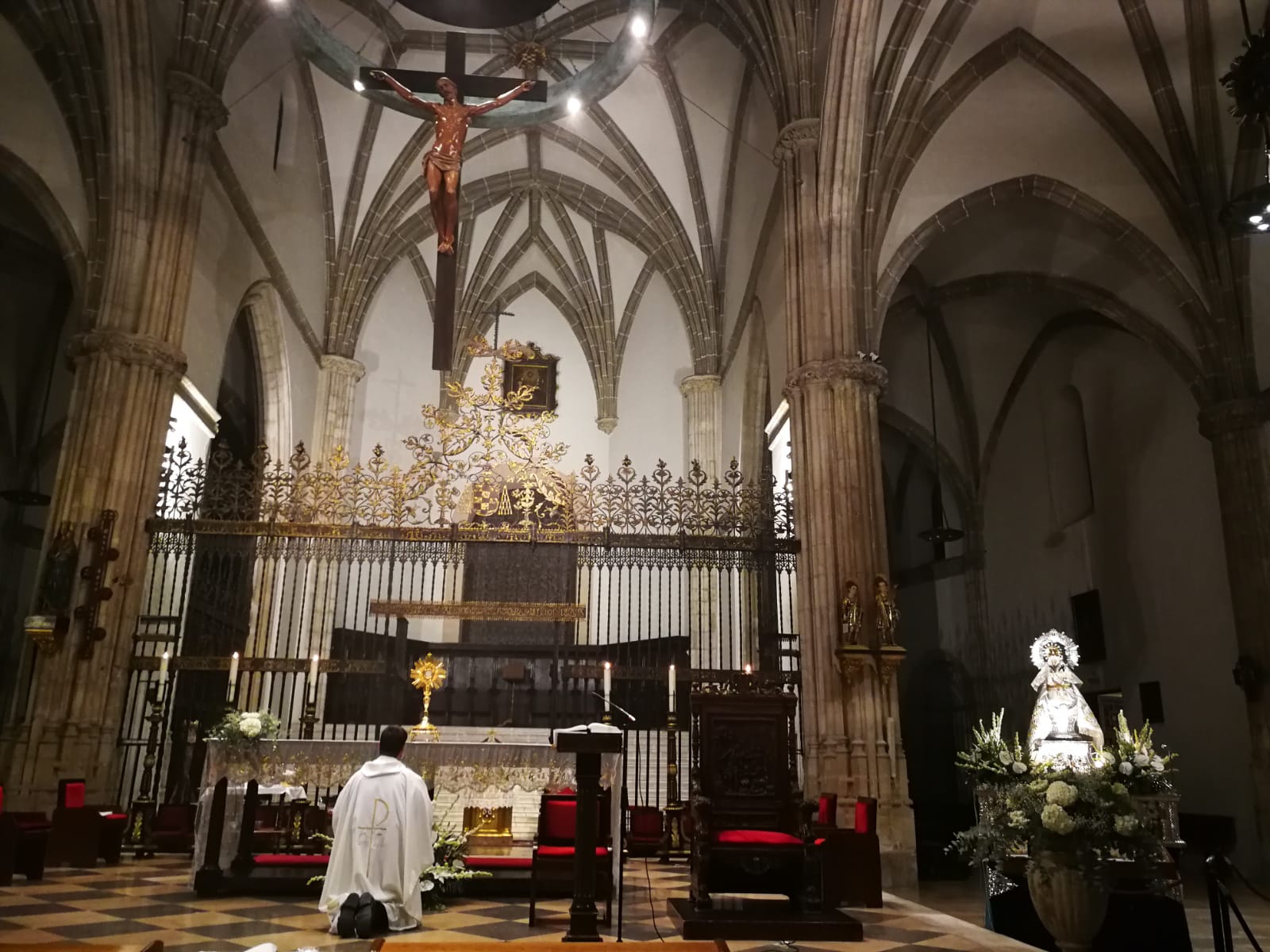 Adoración Nocturna Magistral-Catedral