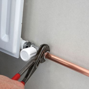 Installation of a new radiator