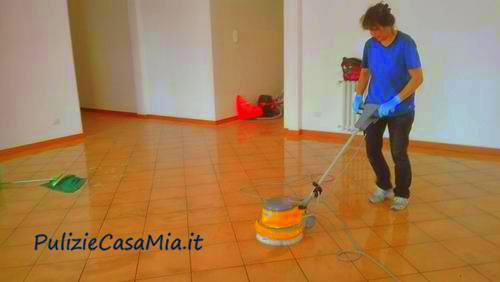 pulizie post ristrutturazione negozi